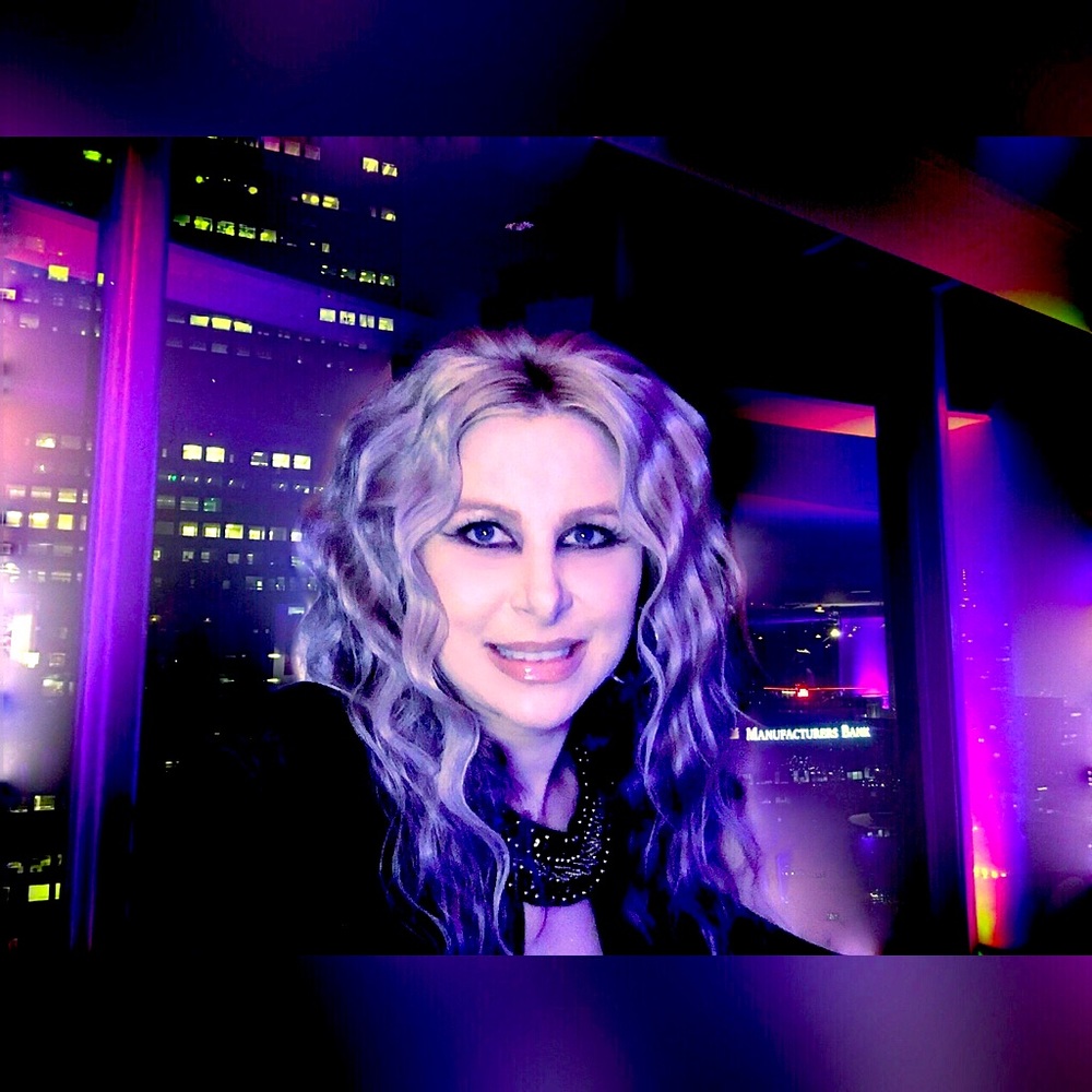 Meet your Posher, The Discountista Fashionista